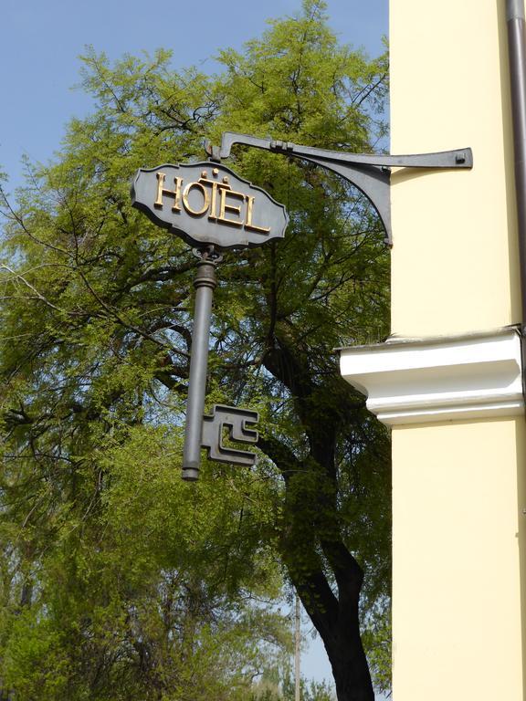 Hotel Klastrom Дьєр Екстер'єр фото